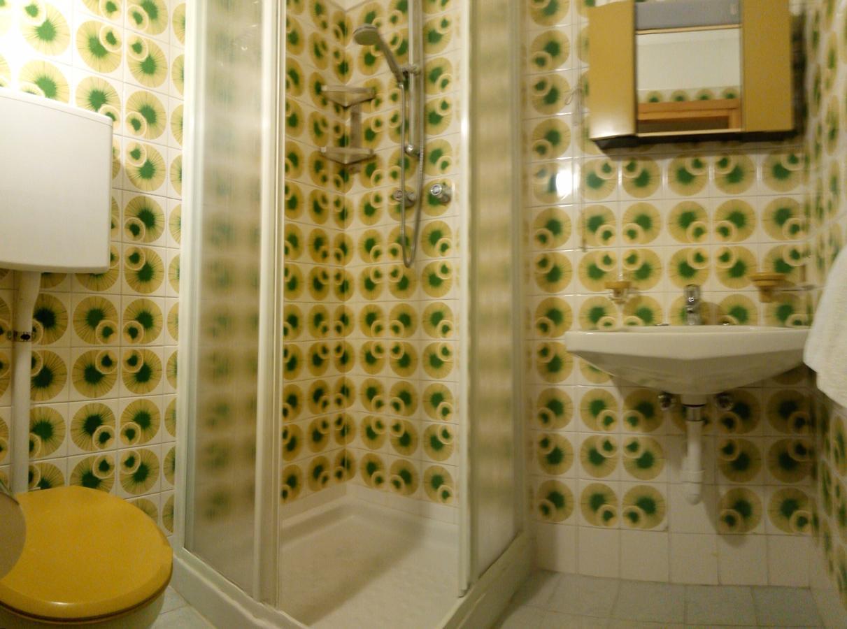 Garni Delia Hotel Livigno Buitenkant foto